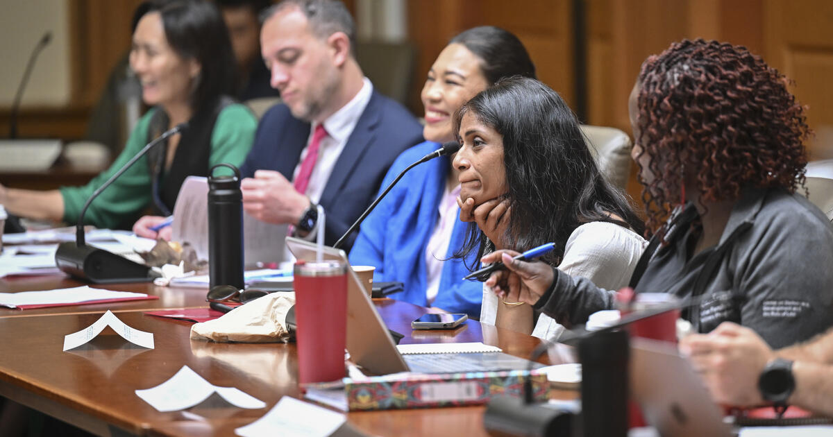 Apply Now — Fisher Family Summer Fellows Program — Cddrl