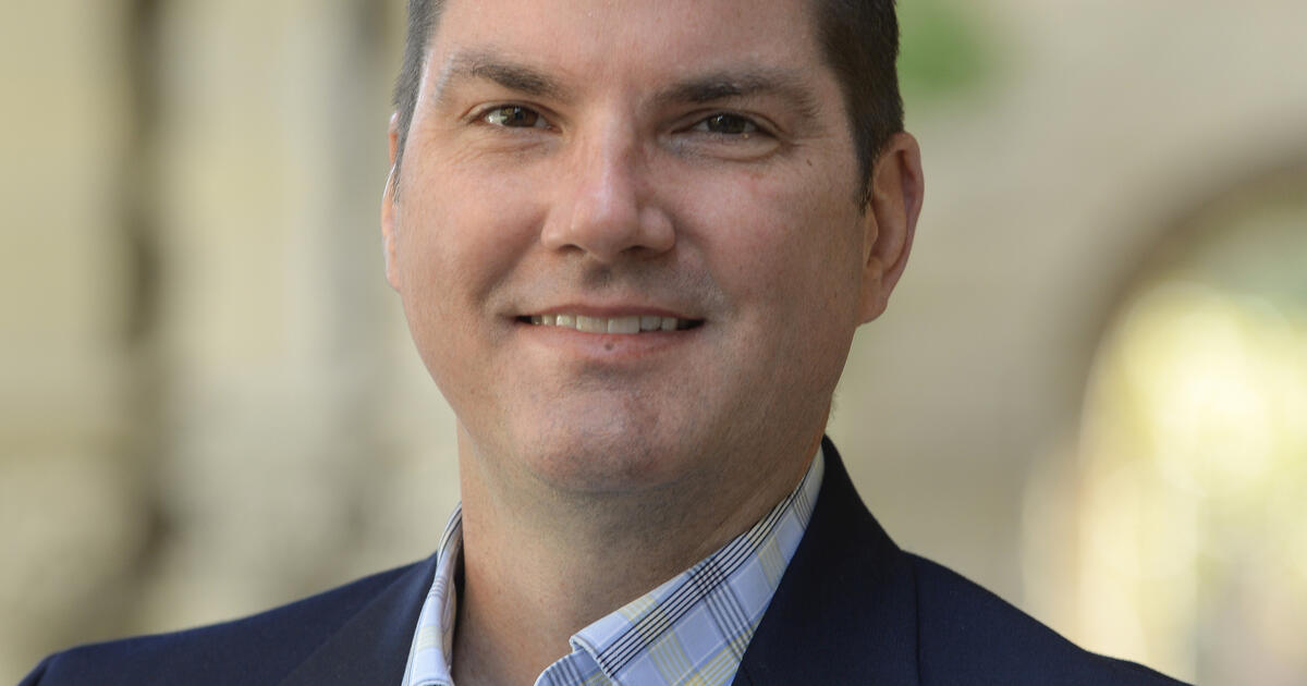 randy_storms_2.jpg?itok=_lOJn6XN