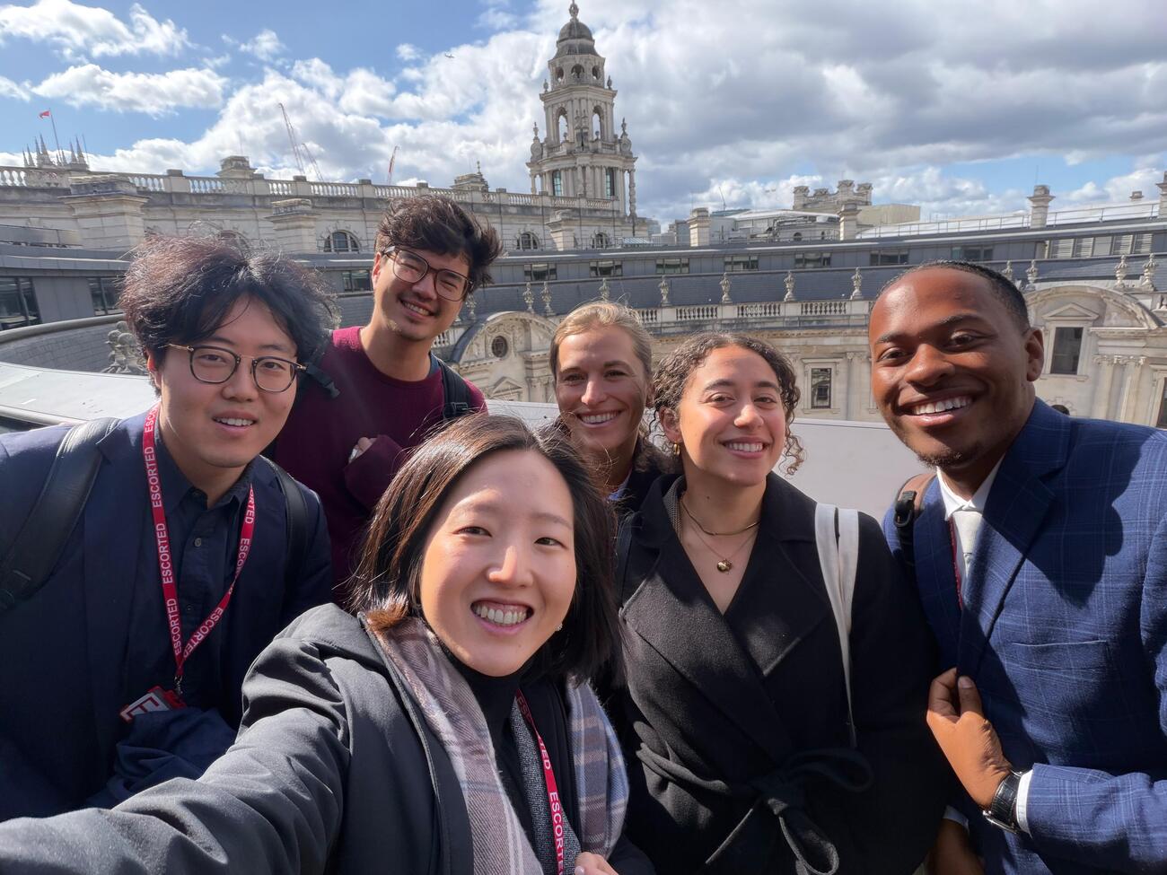 MIP students Ella Smith, Malou van Draanen Glismann, Ran Guo Shin, Haeng Lee, and Tyler Smith pose for a selfie in downtown London.