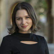 Headshot of MIP Student Deveney Reber