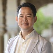 Headshot of LKC Fellow Theara Thun