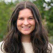 Miriam Shatto headshot