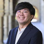 Headshot of Takuro Niitsuma