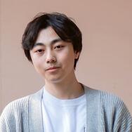 Jiayi Hou headshot
