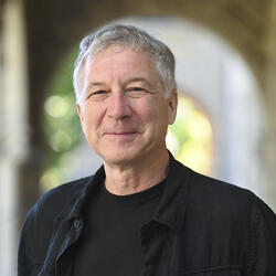 Alberto Díaz-Cayeros