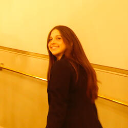 Elena Kopstein Headshot