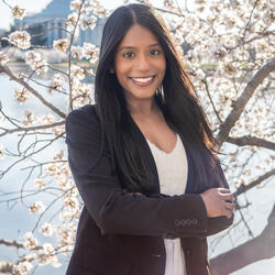 Julie George Headshot