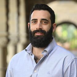 Matt Deverna Headshot