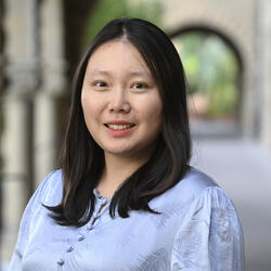 Fangjing Tu headshot