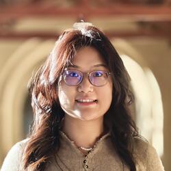 Judy Zhang headshot.