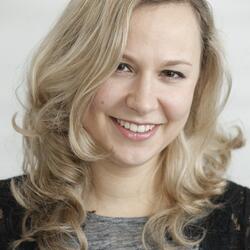 Aleksandra Kuczerawy headshot