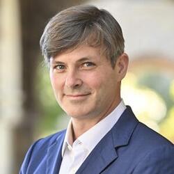 Square photo headshot of Matthew Dolbow