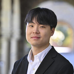 Jinseok Kim headshot