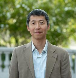 Xiaobo Lü