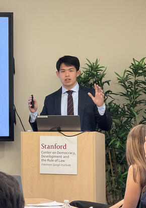 Marco Widodo presents his award-winning thesis in a CDDRL research seminar on June. 4, 2026.