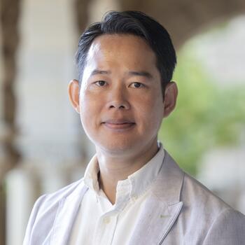 Headshot photo of Theara Thun