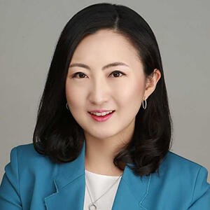 portrait of Eunjung Lim