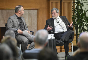 Judea Pearl (R) in conversation with Amichai Magen (L) at the 2026 Daniel Pearl Memorial Lecture.