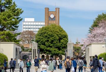  Students walk at the University of Tokyo in April.