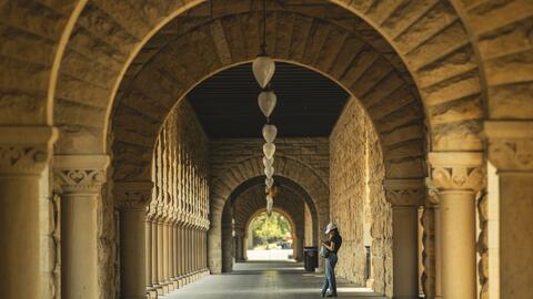 the arches of the main quad at Stanford University