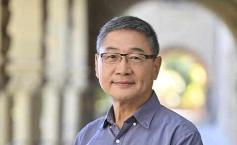 Headshot of Xueguang Zhou