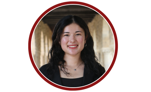 Elizabeth Bours headshot in a circular frame.