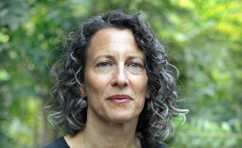 danielle cass headshot