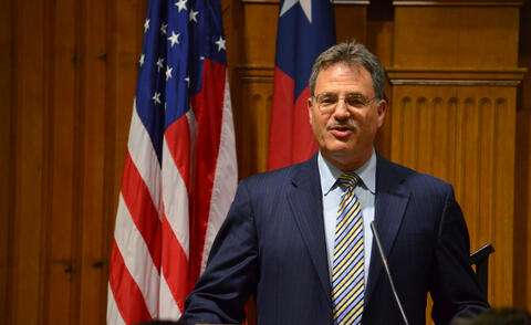 Larry Diamond speaking in the Bechtel Conference Center in Encina Hall