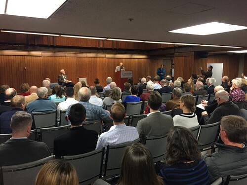 WIlliam Perry talks to a crowd at Stanford University on November 17, 2015.
