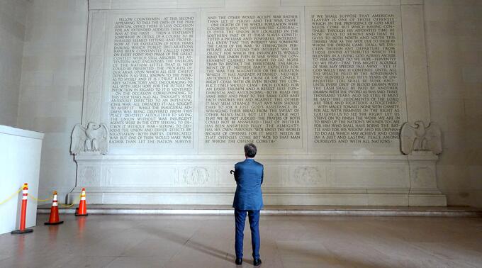 Professor Stephen Stedman reads Lincoln's second inaugural speech at the Lincoln Memorial.