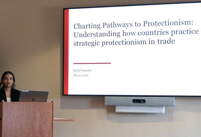 Sakshi Umrotkar presents her honors thesis