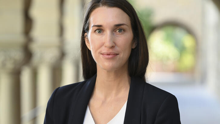 Elizabeth Good Headshot CISAC