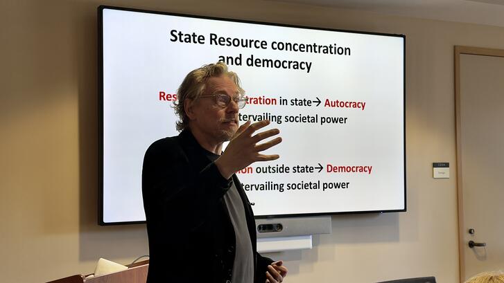 Lucan Way presented his research in a REDS Seminar on February 12, 2026.