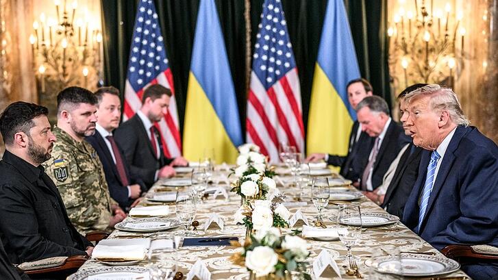 Trump and Zelensky at Mar-a-lago