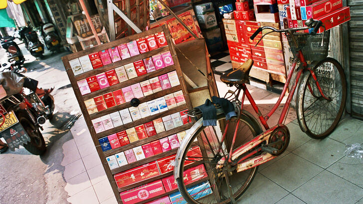 cigarettesinshantou flickr mertonwilton