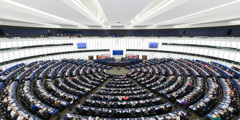 european parliament strasbourg hemicycle   diliff