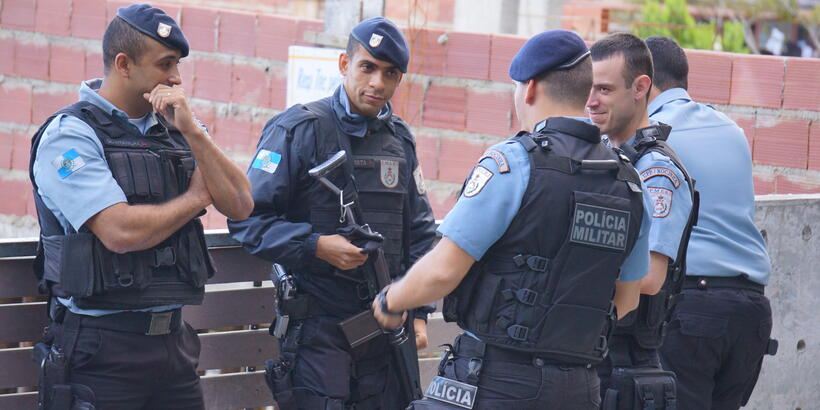 photo 9  policeforce