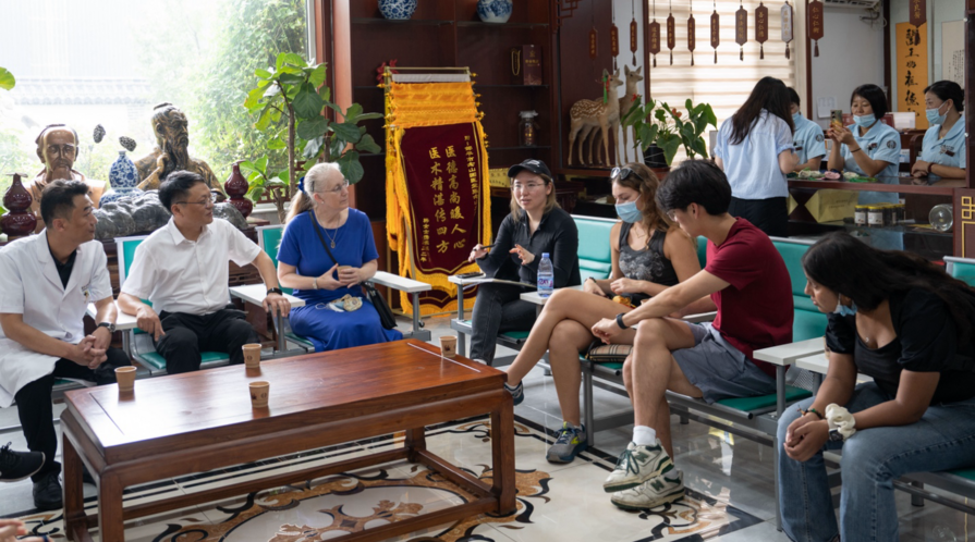 Summer Seminar - Digital Health, Robotics & AI for Personalized Medicine