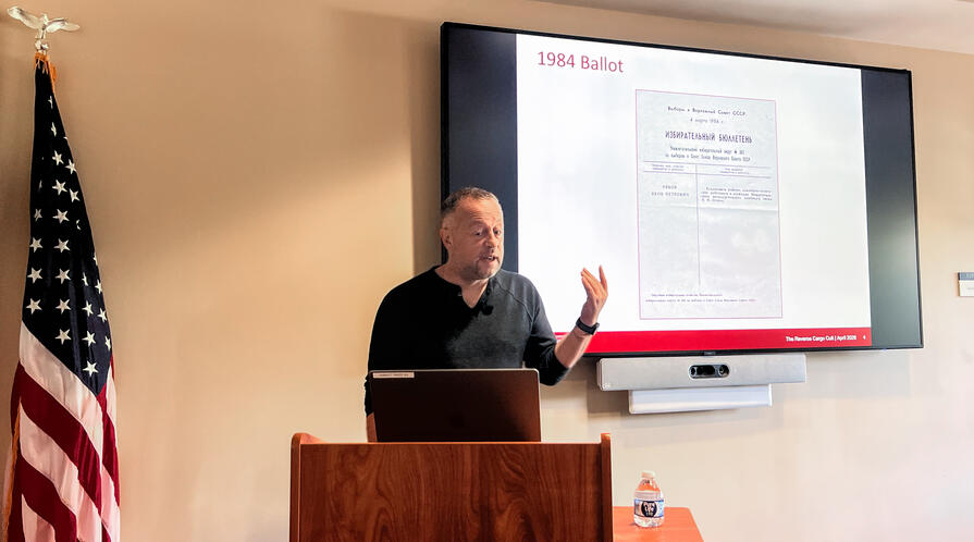 Konstantin Sonin presented his research in a CDDRL seminar on April 9, 2026.