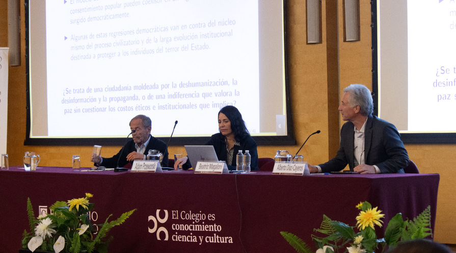 Prof. Adam Prezworski, Prof. Beatriz Magaloni, and Prof. Alberto Díaz Cayeros present during DAL’s Inaugural Conference at El Colegio de Mexico.
