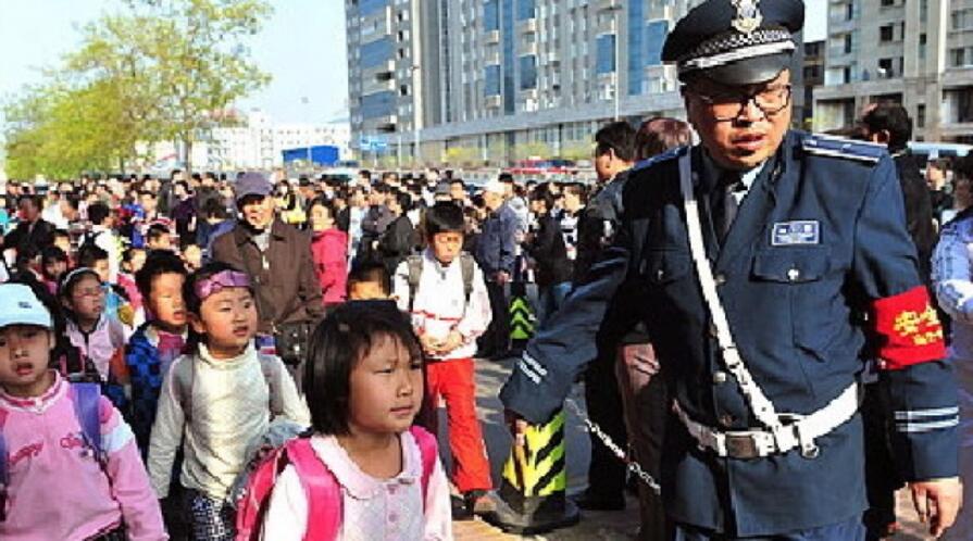 debate china socialdespair