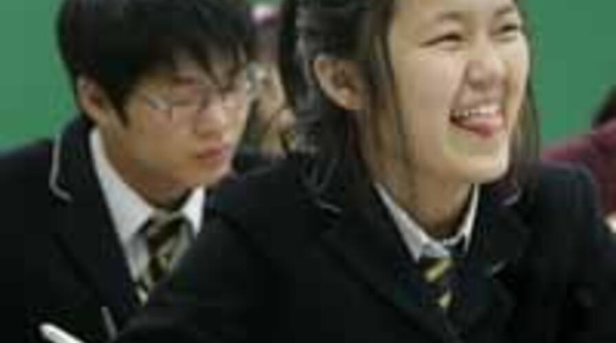 YoungDefectors NEWSFEED